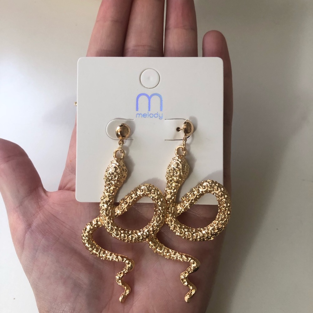 Gold snake earrings - Picture 4 of 6